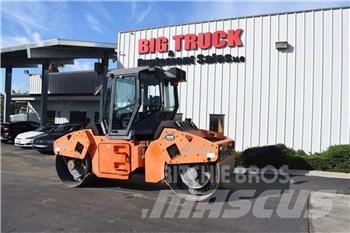 Hamm HD110HV 双轮压路机