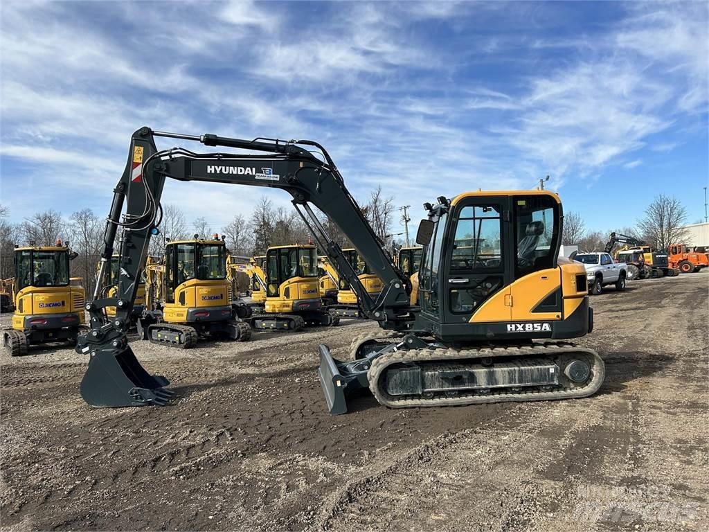 Hyundai HX85A 履带挖掘机