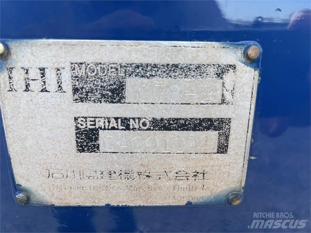 IHI IC70-2 履带式自卸车