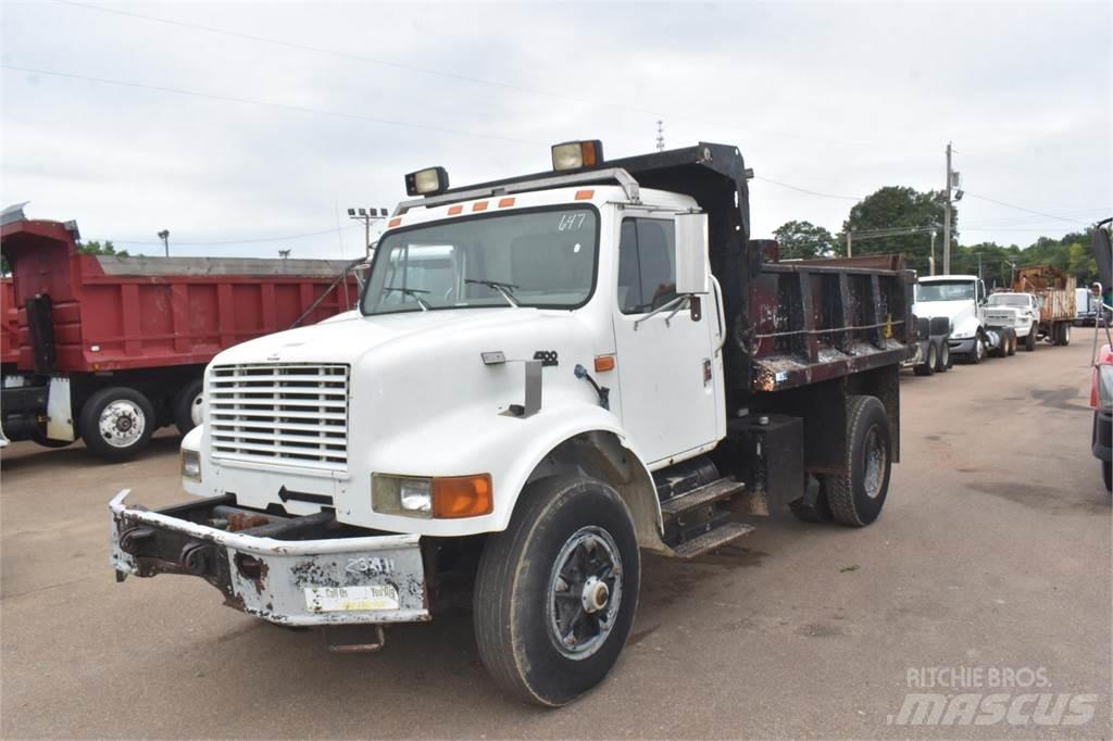 International 4700 自卸式货车