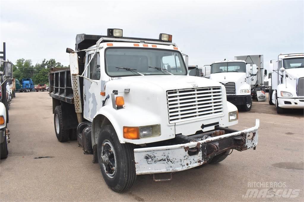 International 4700 自卸式货车