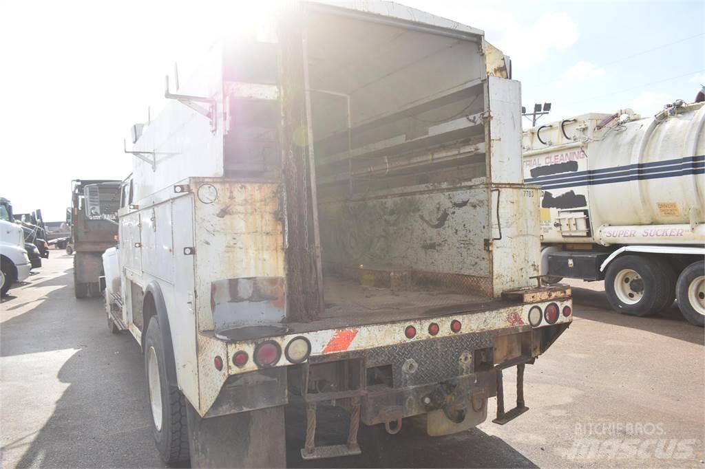 International 4700 市政车