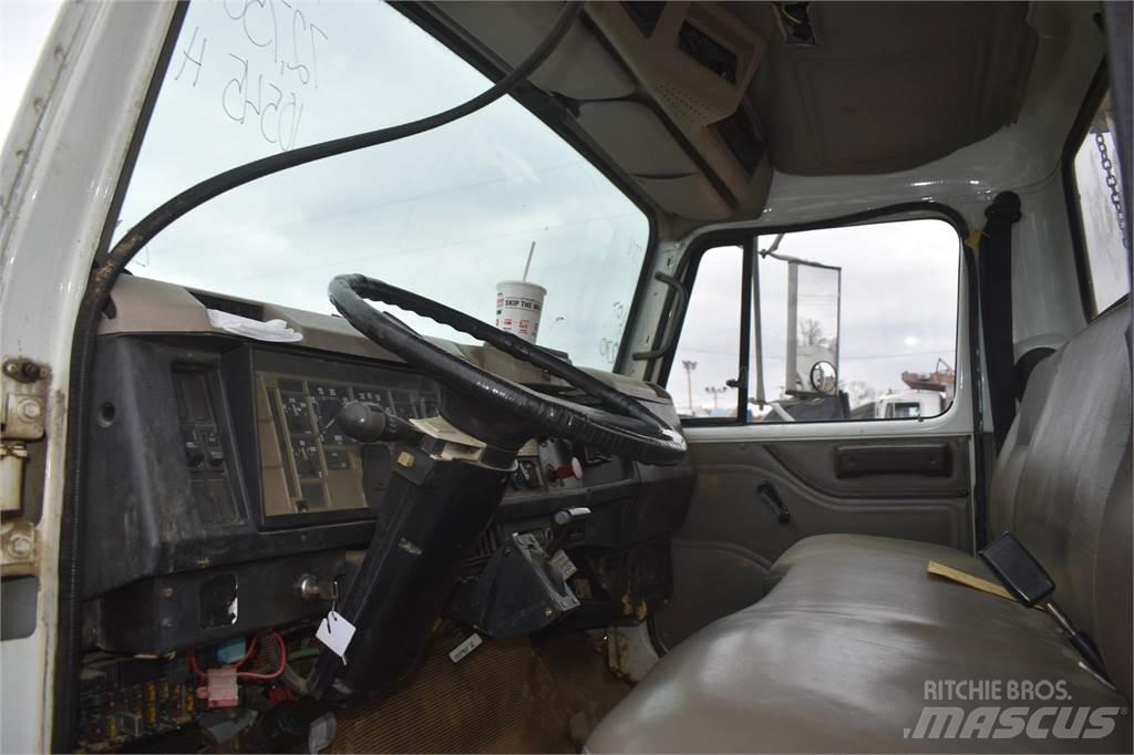 International 4700 市政车