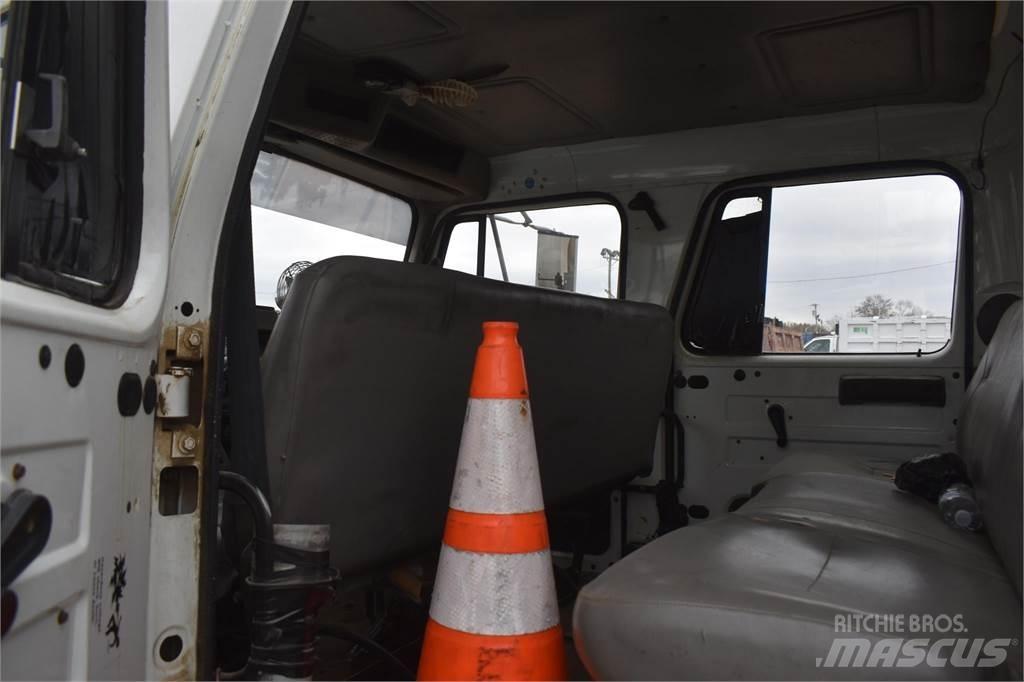 International 4700 市政车