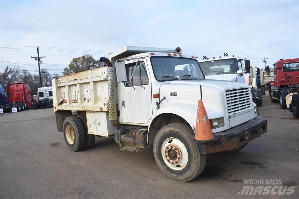 International 4700 自卸式货车