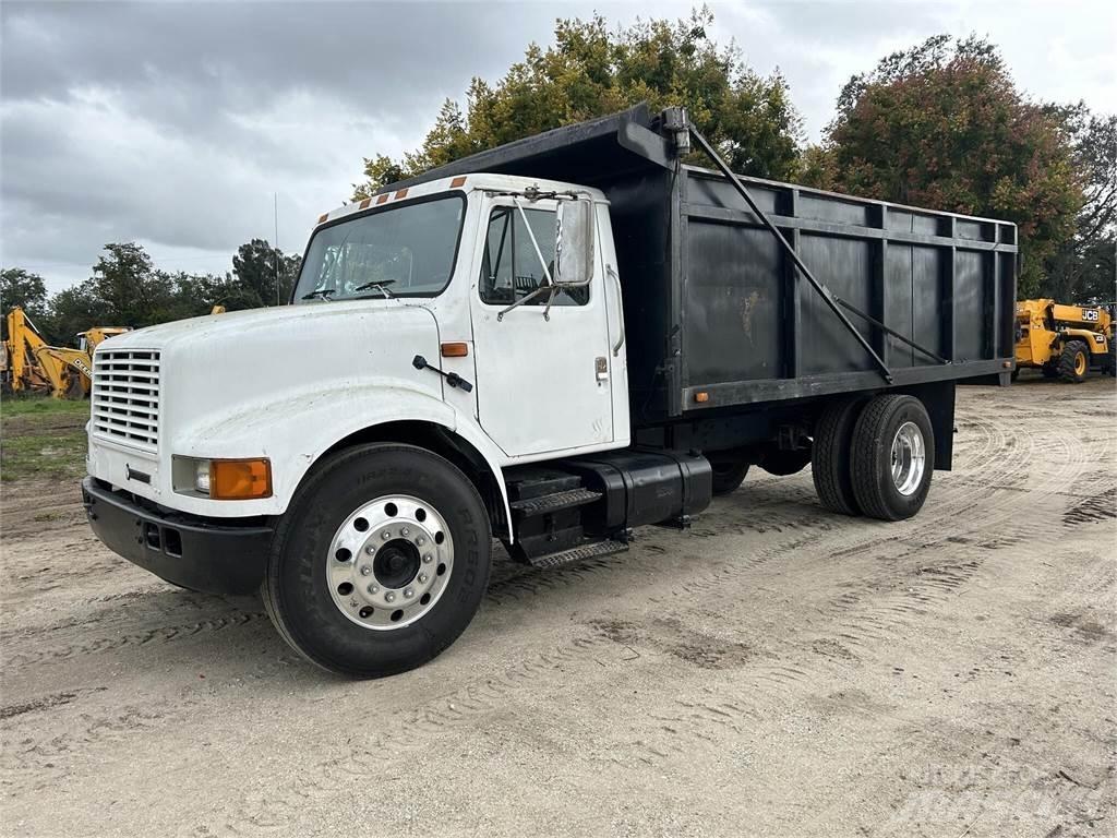 International 4700 自卸式货车