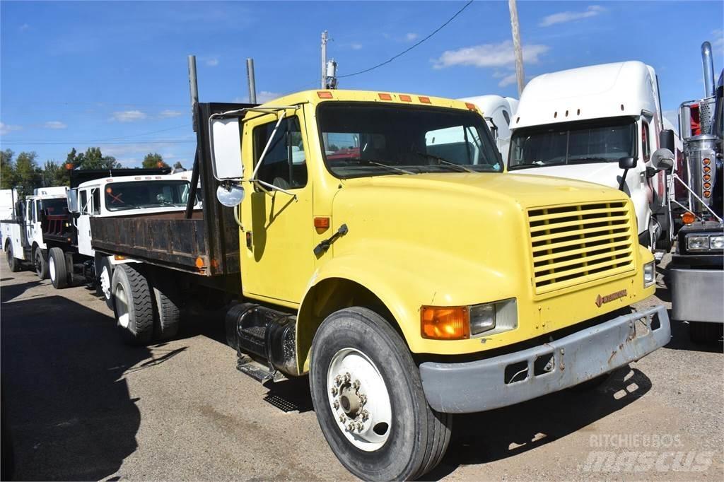 International 4900 自卸式货车