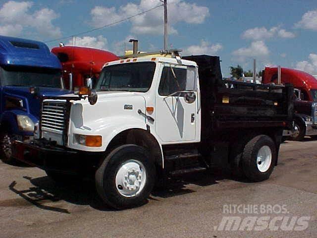 International 4900 自卸式货车