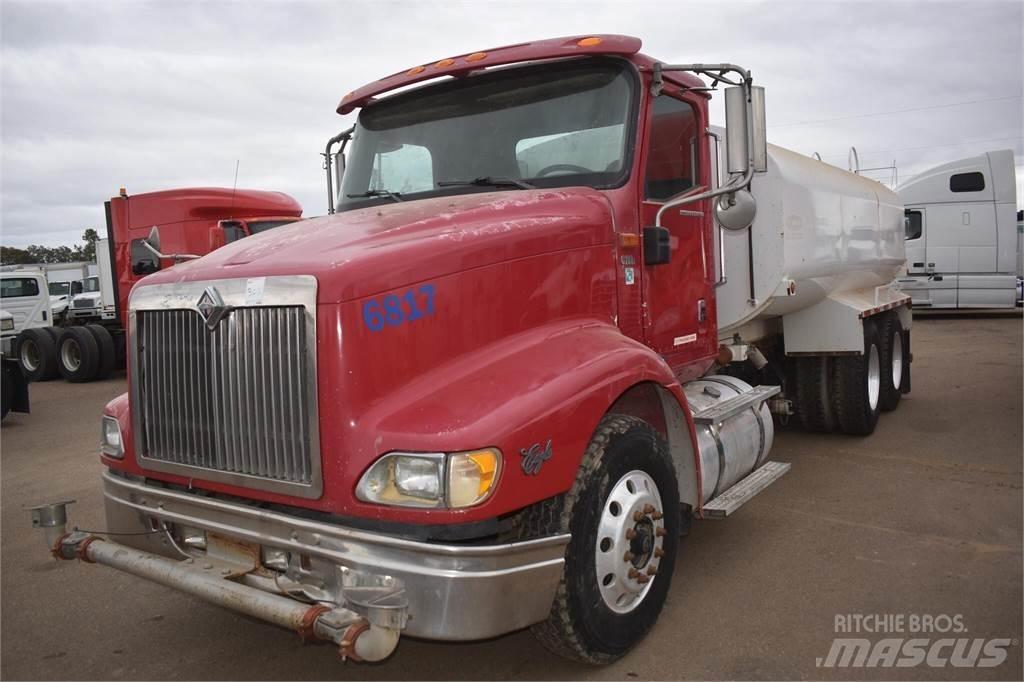 International 9200 油罐车