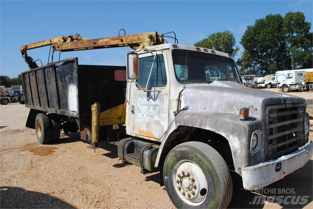 International S1900 起重车