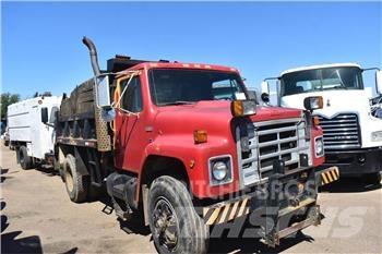 International S1900 自卸式货车