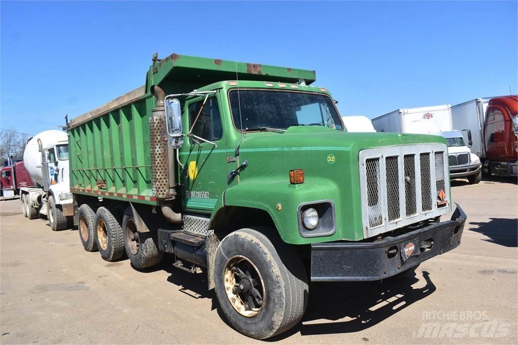 International S2600 自卸式货车