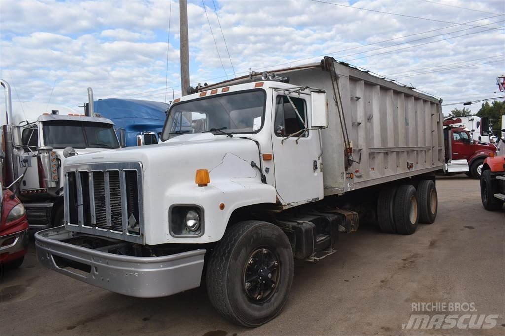 International S2600 自卸式货车