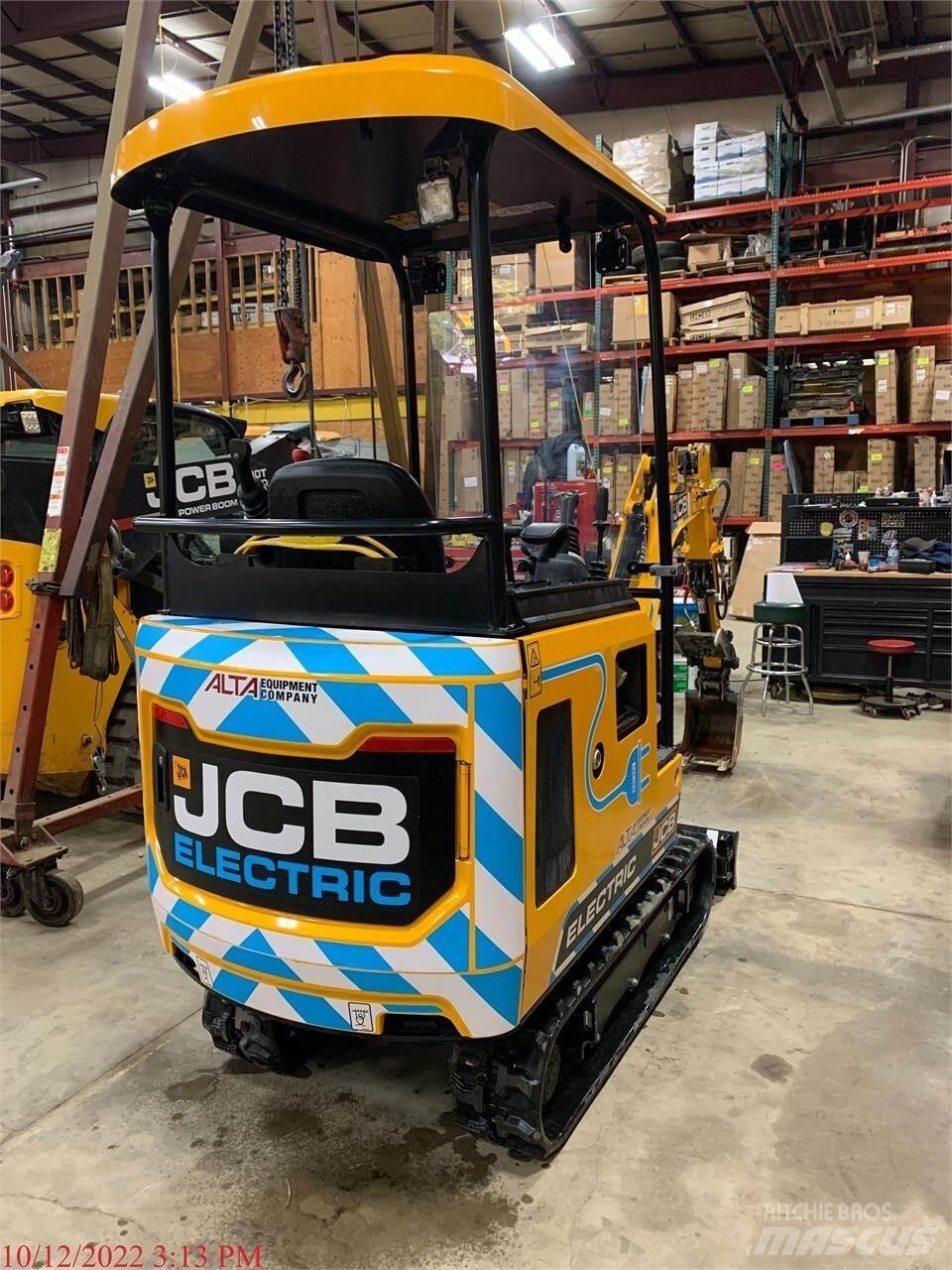 JCB 19C-1E 小型挖掘机