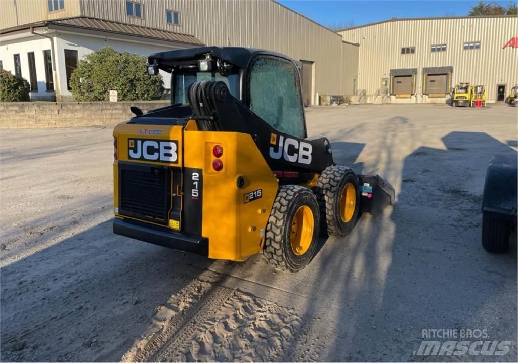 JCB 215 滑移装载机