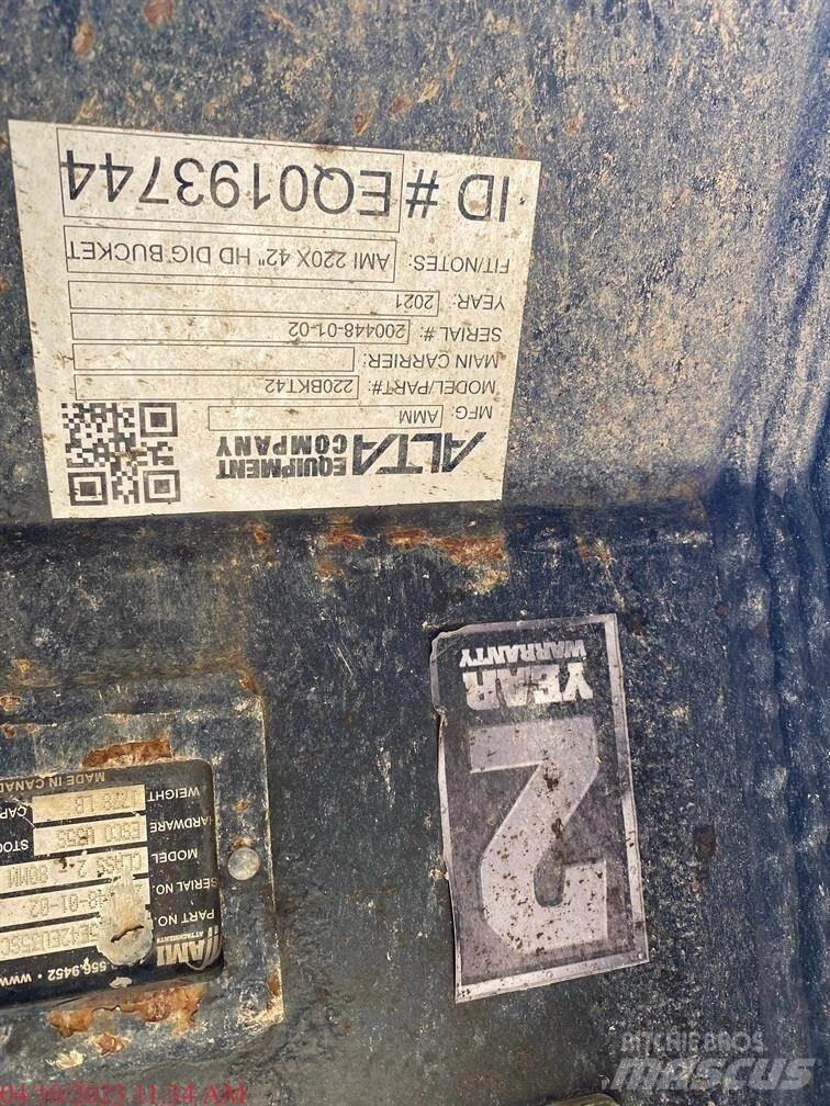JCB 220X 履带挖掘机