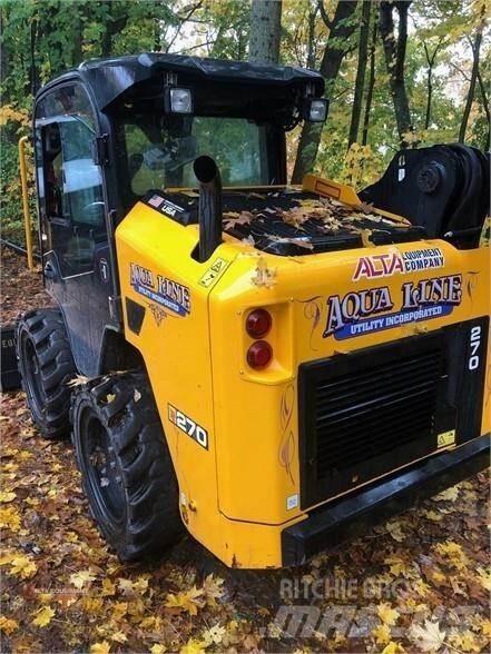 JCB 270 滑移装载机