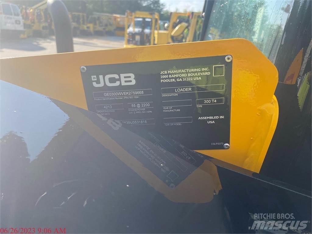 JCB 300 滑移装载机