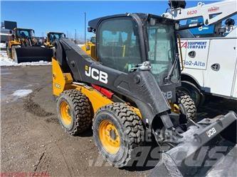 JCB 300 滑移装载机