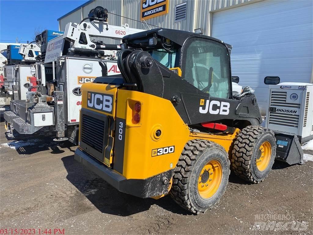 JCB 300 滑移装载机