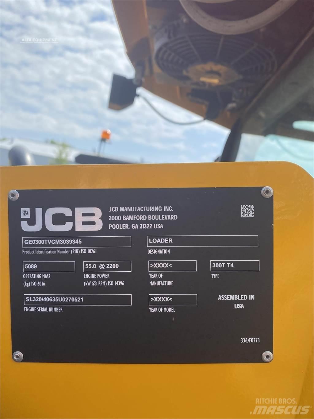 JCB 300T 滑移装载机