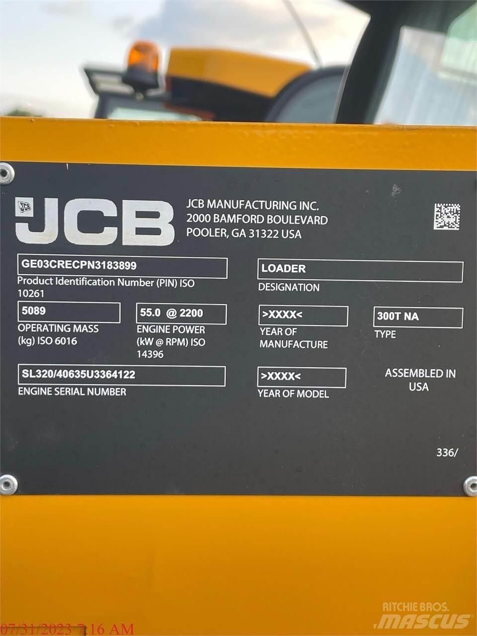 JCB 300T 滑移装载机