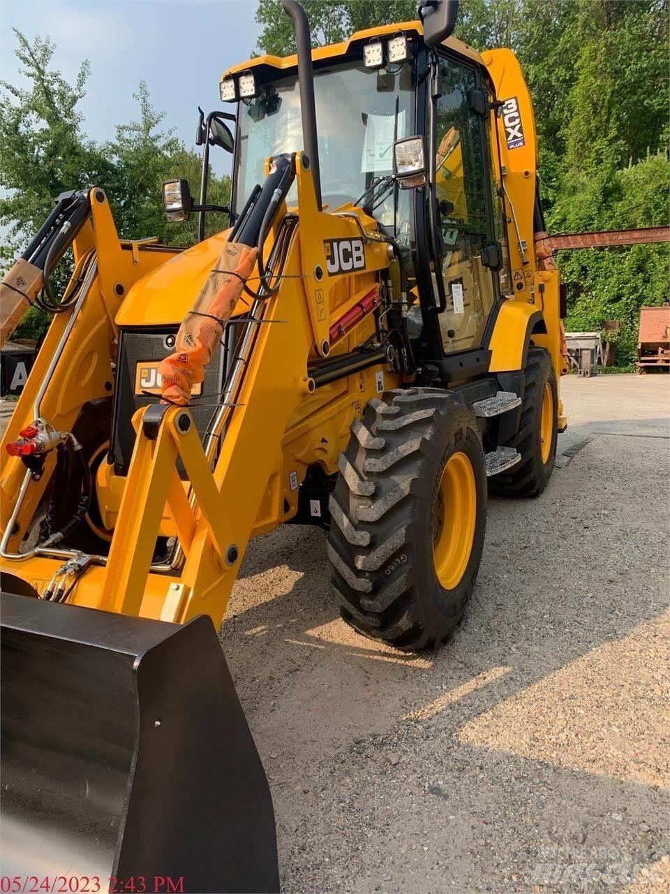 JCB 3CX 反铲装载机