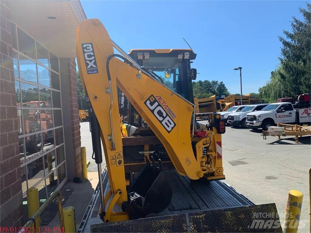 JCB 3CX 反铲装载机