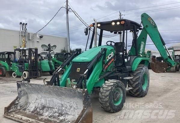 JCB 3CX 反铲装载机