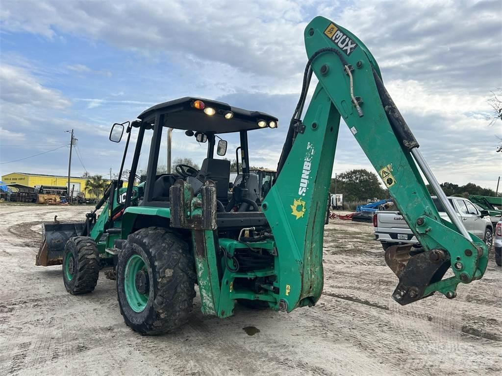 JCB 3CX 反铲装载机