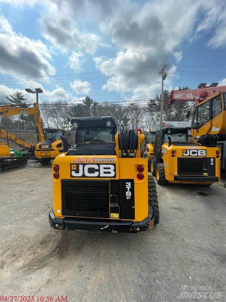 JCB 3TS-8T 滑移装载机