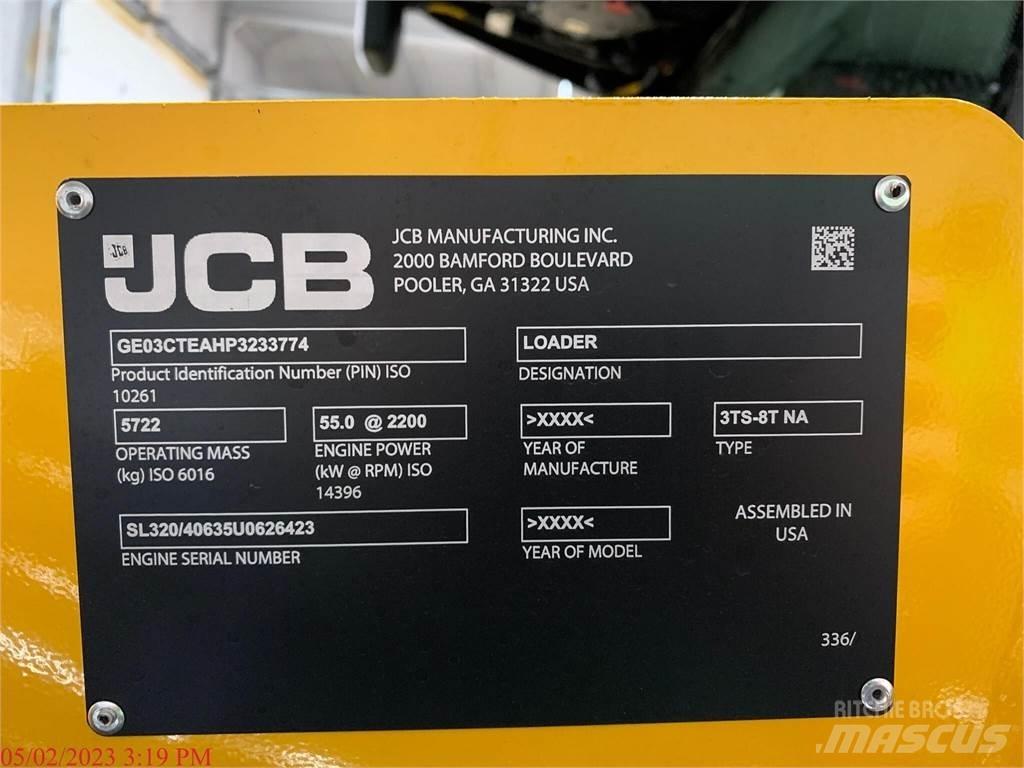 JCB 3TS-8T 滑移装载机