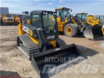 JCB 3TS-8T 滑移装载机