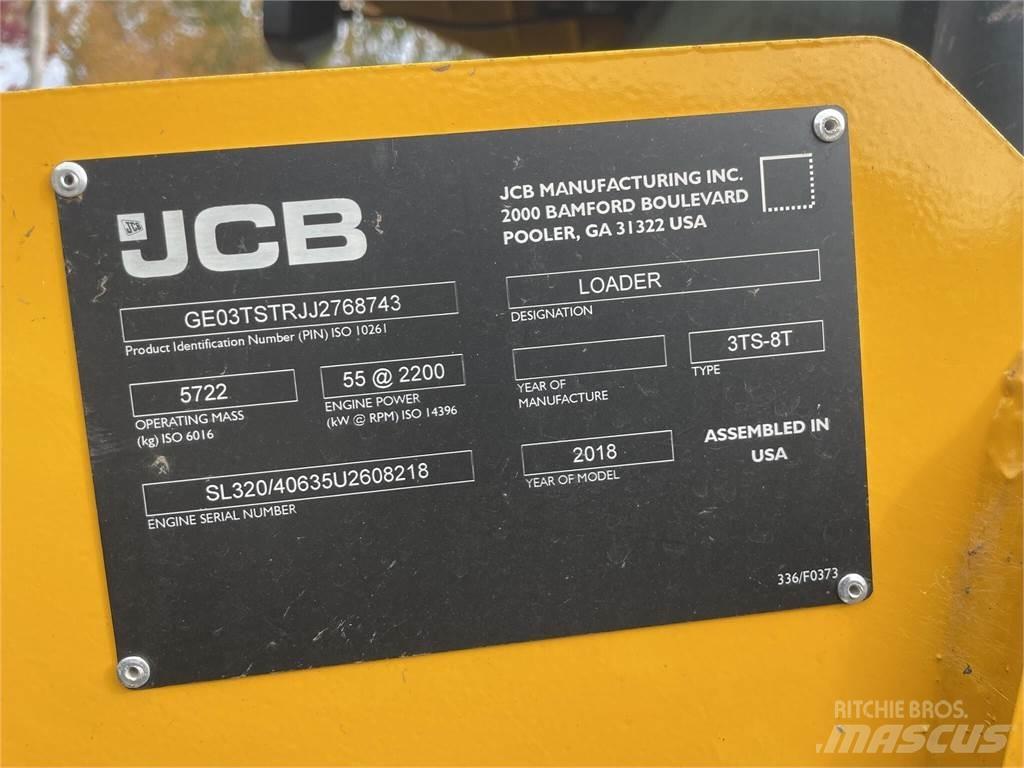 JCB 3TS-8T 滑移装载机