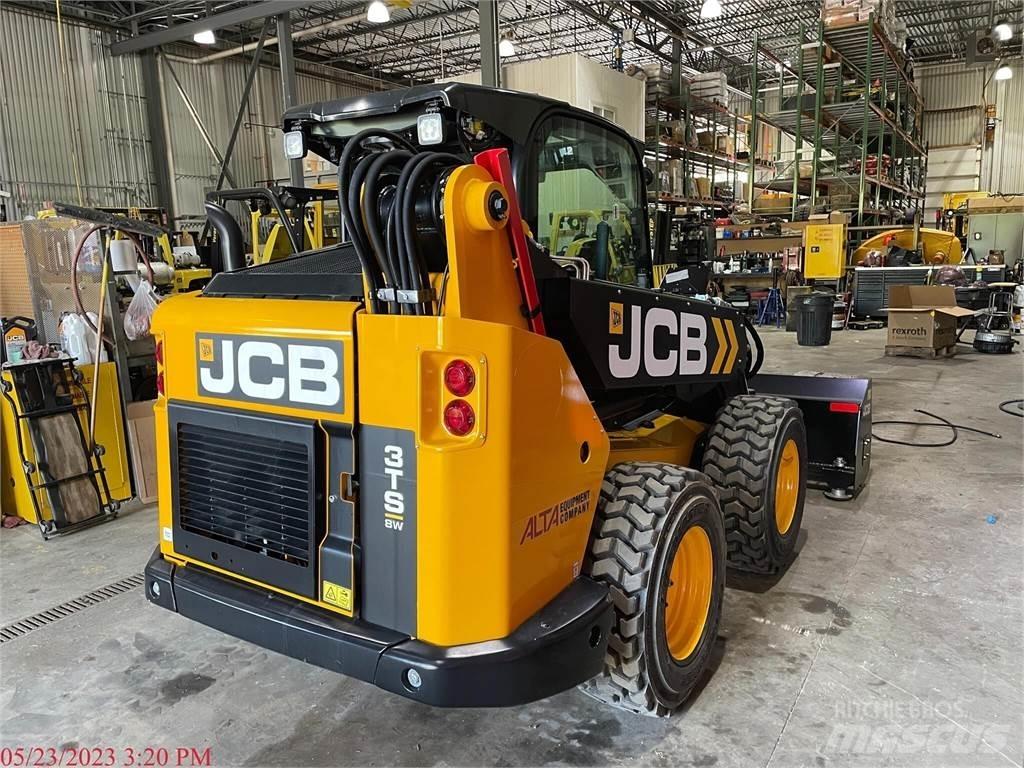 JCB 3TS-8W 滑移装载机