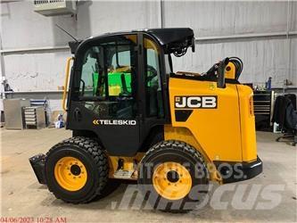 JCB 3TS-8W 滑移装载机