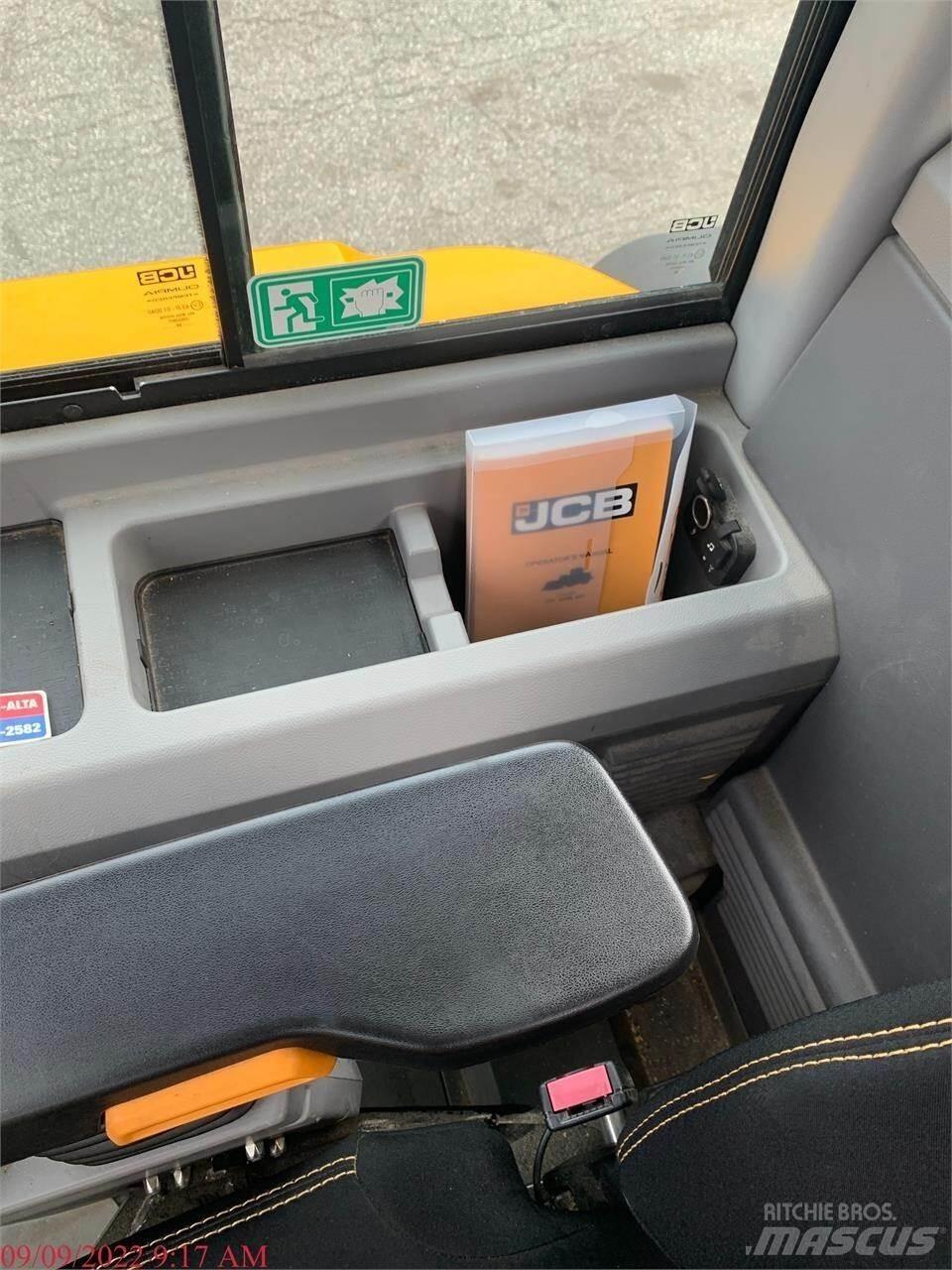 JCB 427HT 轮式装载机