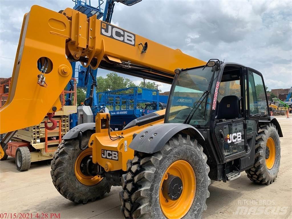 JCB 507-42 伸缩臂叉装车|叉装车
