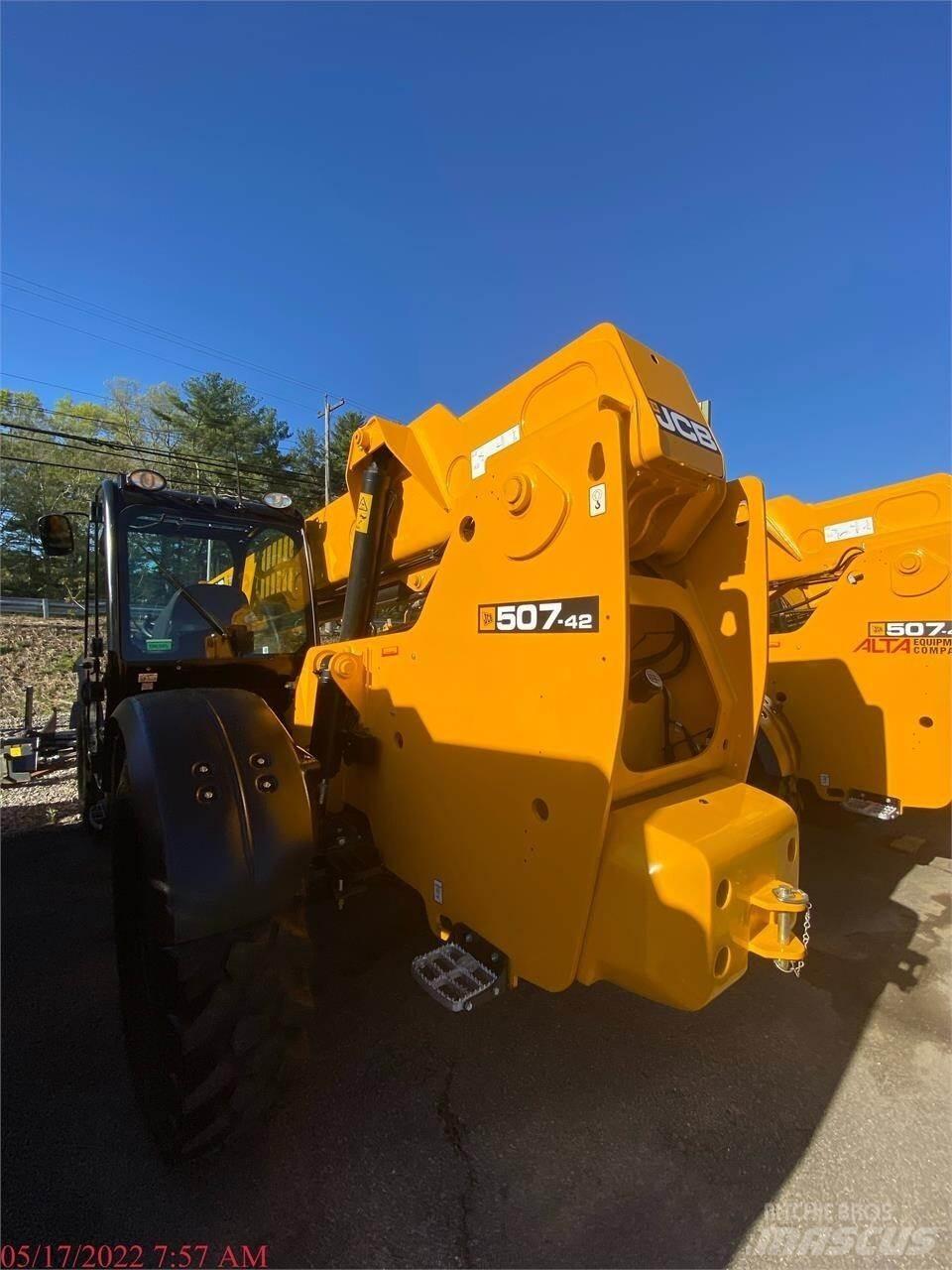 JCB 507-42 伸缩臂叉装车|叉装车