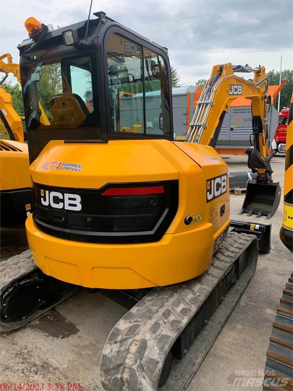 JCB 50Z-1 小型挖掘机