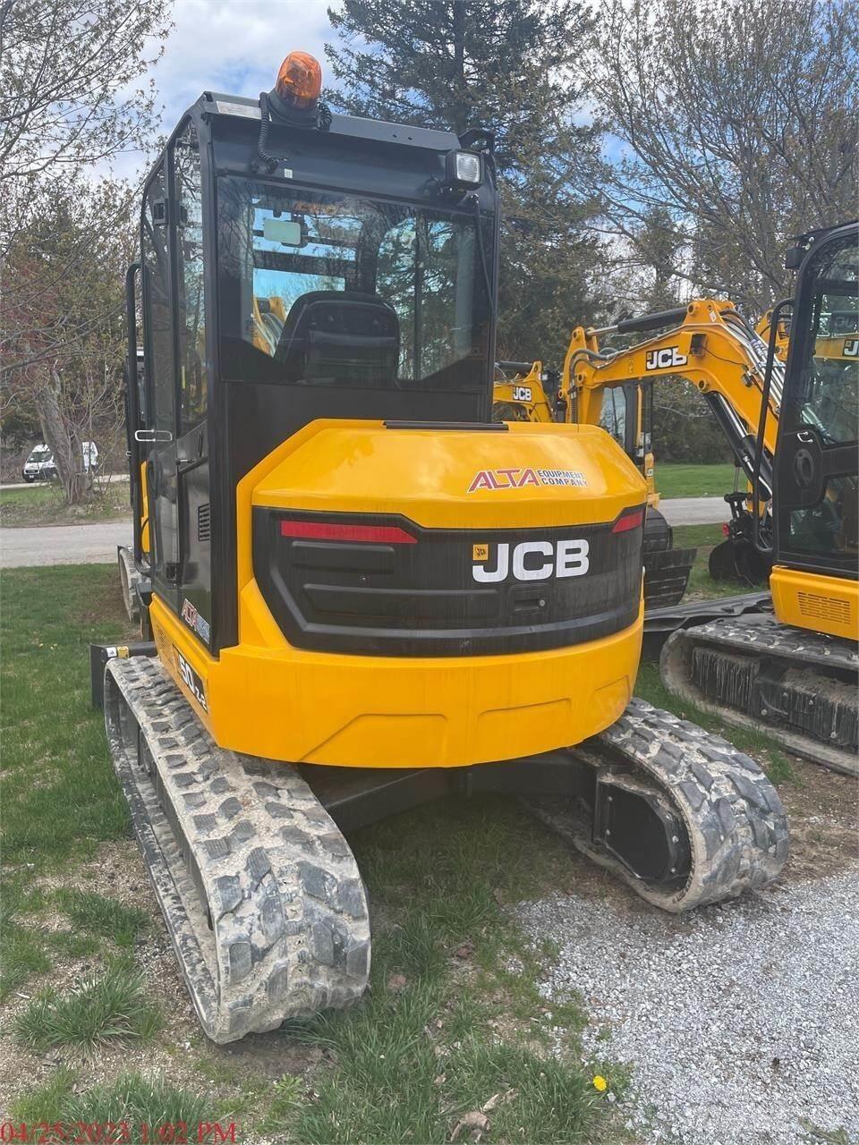 JCB 50Z-1 小型挖掘机