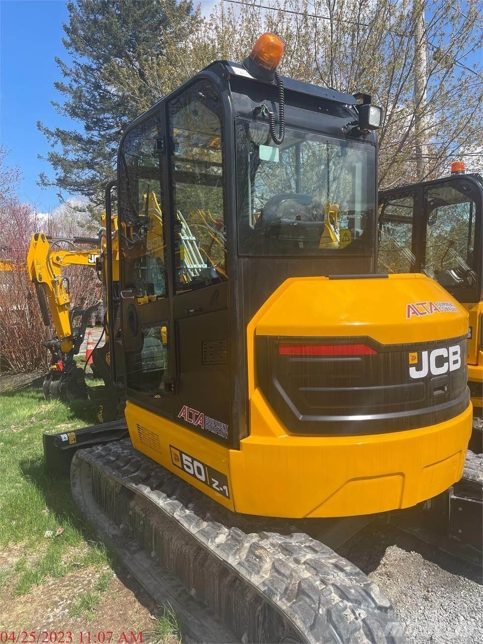 JCB 50Z-1 小型挖掘机