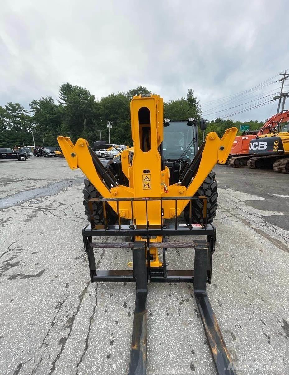 JCB 510-56 伸缩臂叉装车|叉装车