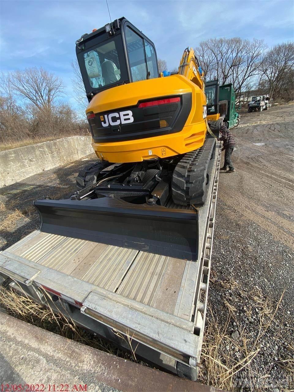 JCB 86C-2 履带挖掘机