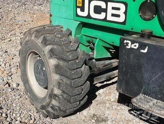 JCB 940 越野叉车|叉装车