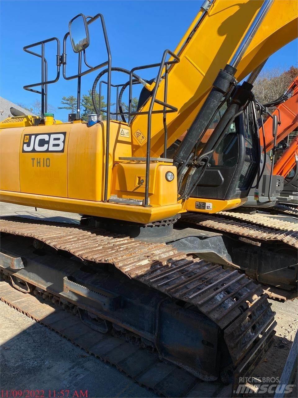 JCB JS220 履带挖掘机