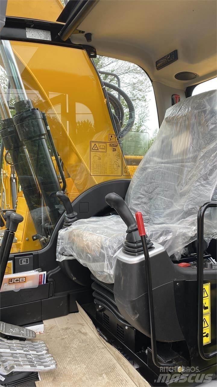JCB JZ141 LC 履带挖掘机