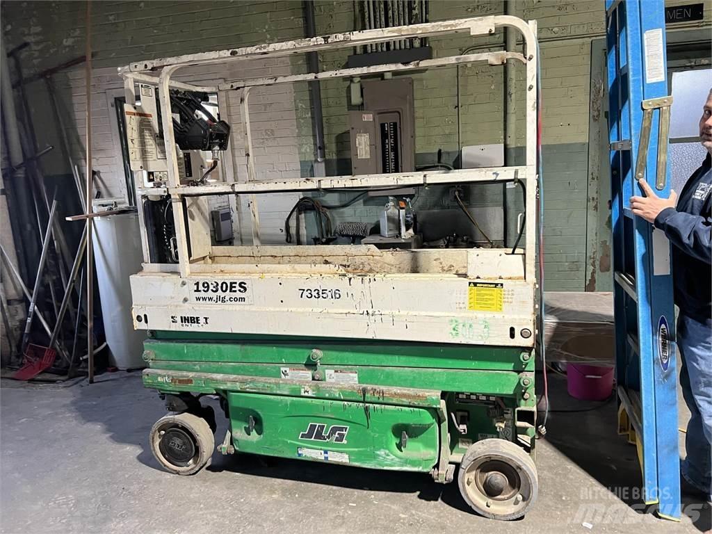 JLG 1930ES 剪叉式升降机