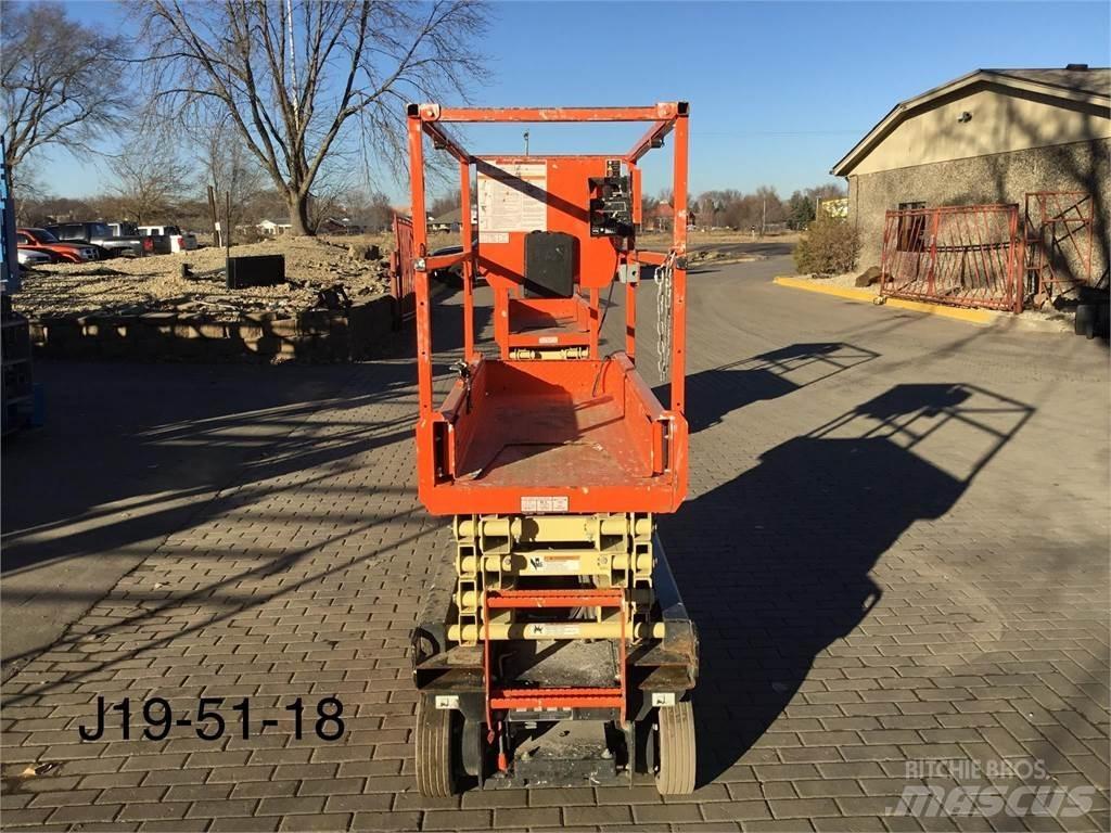 JLG 1932R 剪叉式升降机