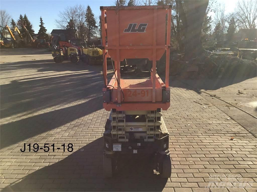 JLG 1932R 剪叉式升降机